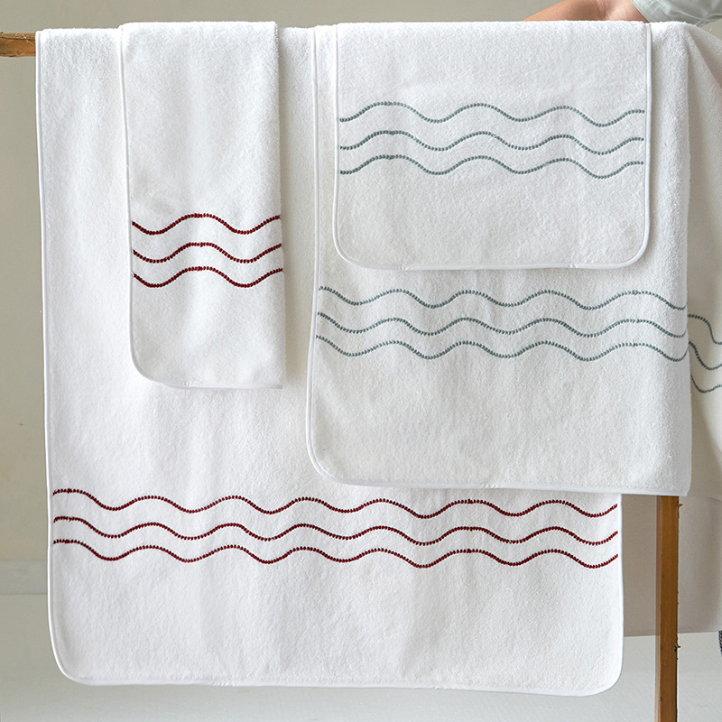 Fluti Towel - Czarre Fine Linens